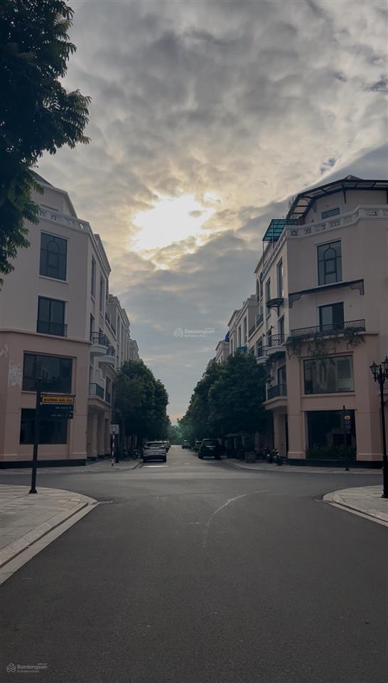 Bán nhanh liền kề 5 tầng, sd 185m2 sàn đông nam gần công viên vh ocean park 2 sẵn sổ, giá 7 tỷ 5