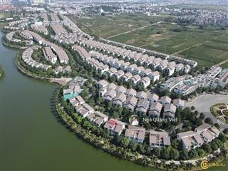 Chuyển nhượng 5 căn biệt thự view hồ đẹp nhất tại vinhomes thăng long  giá tốt, vị trí đắc địa