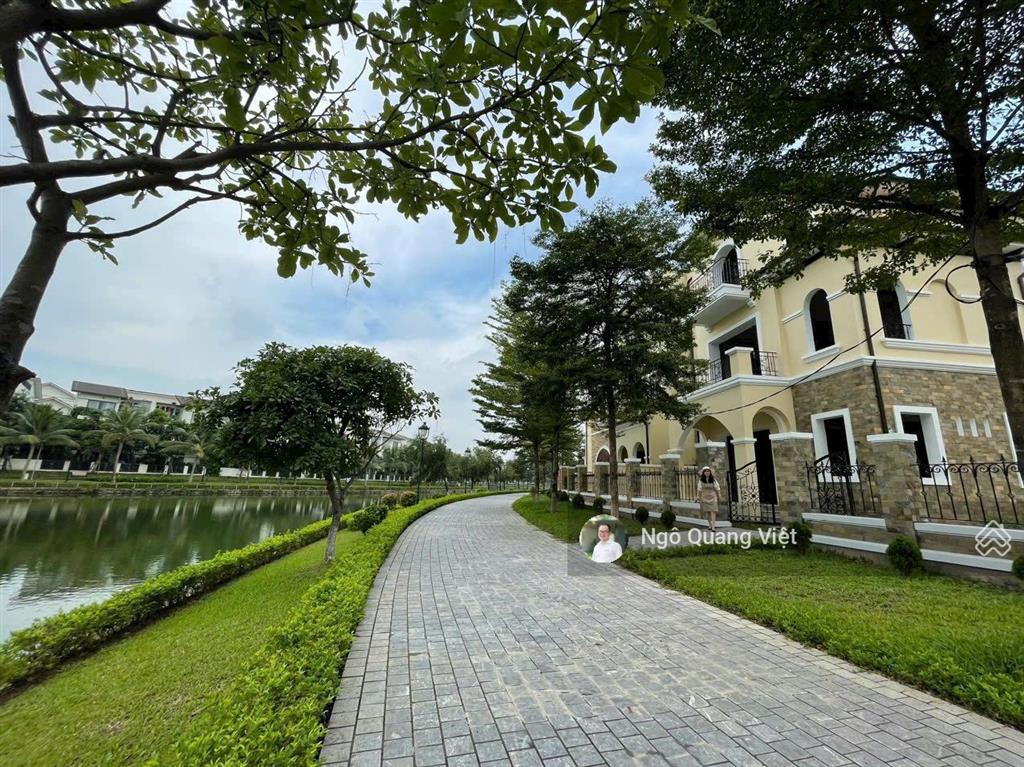 Vista lago nam an khánh biệt thự mặt hồ 400m2 view triệu đô giá tốt, sổ đỏ, cơ hội đầu tư hiếm có
