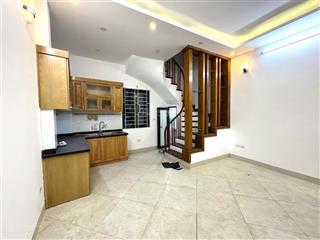 Bán nhà phố hạ yên 32m2 8.25 tỷ ôtô đỗ, tránh ngày đêm 50m (giá linh động) an sinh đỉnh ở cực thích