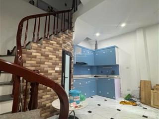Bán nhà phố nguyễn khang cầu giấy 33m 7.2ty ngõ nông thoáng nhà đẹp ở ngay giá linh động 