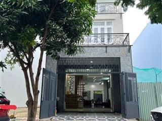 Nhà 3 tầng khu đô thị phước long a  nha trang (có sổ hồng) giá 7 tỷ 500