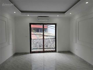 Nhà 6 tầng phố nguyễn văn cừ  long biên, 60m2, mặt tiền 4.3m. hai mặt đường. giá 15.5 tỷ