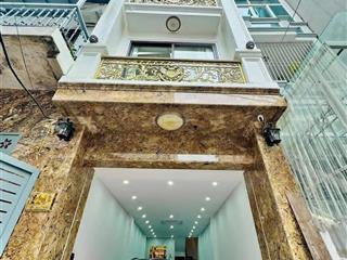 Bán nhà phạm văn đồng  xuân đỉnh  ô tô vào nhà, có thang máy