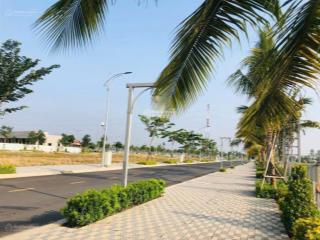 Cắt lỗ 30% lô 150m2 giá 1ty8 ngay trục đường chính 24m kdc gần chợ,trường học,ủy ban,sổ hồng riêng