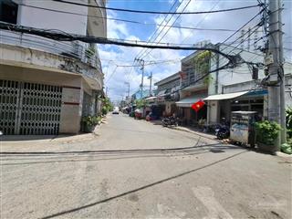 Nhà an dương vương .phường 16 quận 8. dt 3.7 x17m đất 68m2
hẻm xe tải .3pn vào ở ngay .