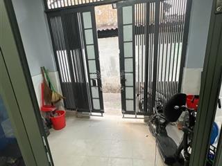 Nhà đẹp phạm thế hiển. phường 4. quận 8. dt 3,7mx14m. 3 tầng. hxh gần tt quận 1, q5 chỉ 5 phút