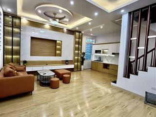 Bán nhà phố kim giang  45m2 * 4 tầng  giá đầu tư  gần ô tô  gần phố