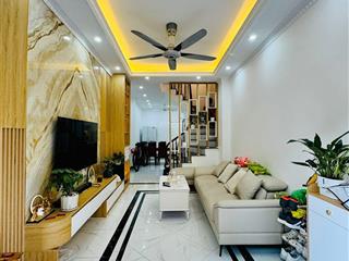 Bán nhà phố khương trung, thanh xuân, dt 40m2, 4tầng, cách 10m ra ô tô, gần phố