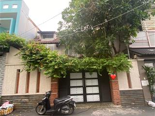 Biệt thự đà lạt ngang 8m, gần cv làng hoa, dt 120m2, chỉ nhỉnh 13 ty. xíu, còn tl mạnh