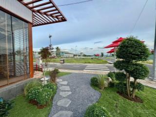 Bán nhà đẹp3 tầng, 5pn + 4wc, thiết kế hiện đại, nội thất cơ bản với dt 4x16 giá tôt 8ty