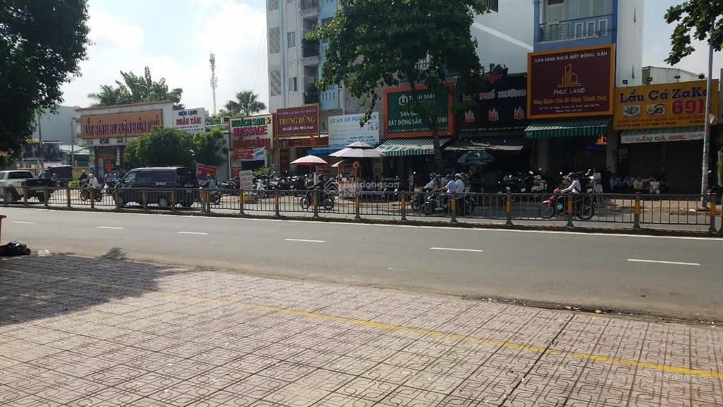 Chính chủ cần bán quỹ đất 4500m2 (ngang 50x90m) nhà 2 tầng giá bán nhanh 265 tỷ