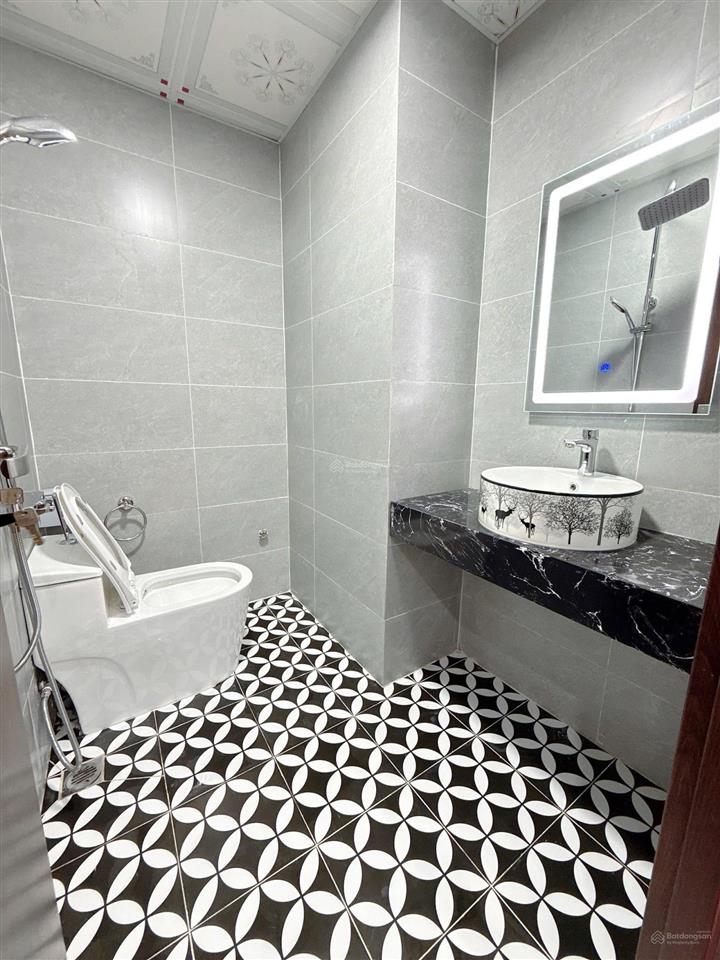 Căn hộ sổ đỏ 3 phòng ngủ đẹp mới 100% toà a đại kim building  giá phù hợp nhất khu