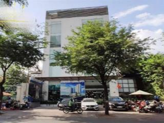Cho thuê nhà nc đường võ văn tần quận 3 đoạn 2 chiều. ngang lớn 11m, sd~660m2 có hầm + tm, giá 75tr