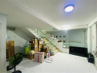 Bán nhà mặt phố Q.2, 116m², 3 tầng, 8.35  tỷ, sổ hồng
```