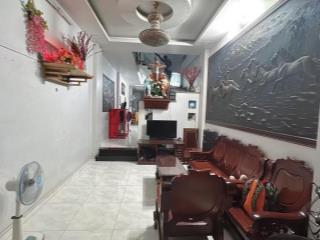 Bán nhà mặt phố Trường Thọ, Thủ Đức, DT 110 m2, 4 tầng, 4PN, SH, giá 10.8 tỷ. LH:
