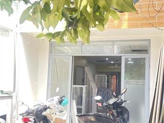 Bán nhà đường 112, Phước Long A, Q.9, HCM. DT 104m2, 2 tầng, 2PN, SH, giá 7.2 tỷ.