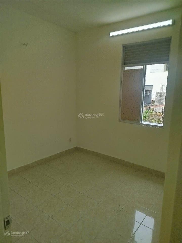 Giảm 100tr bán chung cư 109 nguyễn biểu, q5  2pn  có thang máy