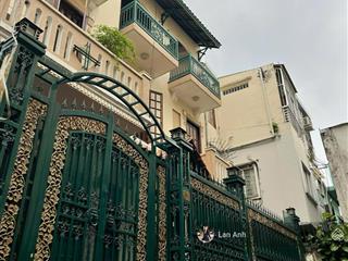 Bán biệt thự mini đường đặng dung, p. tân định, q1  ô tô vào tận cửa, shr  giá 18,6 tỷ.