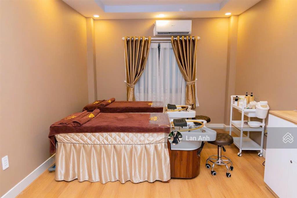 Bán nhà đẹp mặt tiền đường hà thị khéo, p. trung mỹ tây, q12