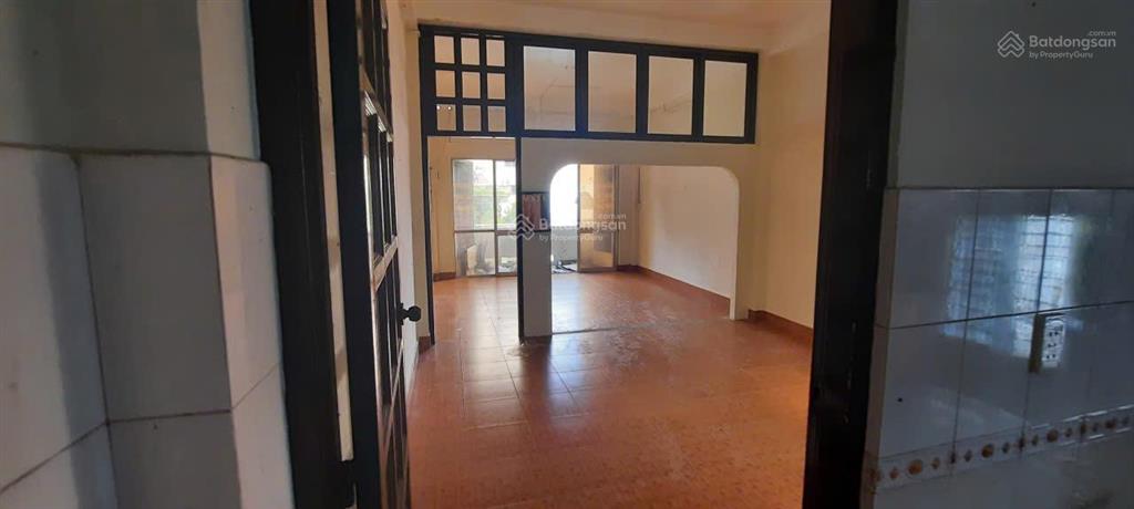 Giảm 500tr bán gấp chung cư ký con quận 1