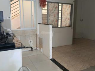 Bán gấp căn hộ chung cư hiệp bình chánh, thủ đức  sổ hồng chính chủ  giá 2 tỷ