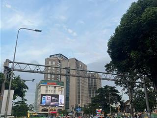 Mặt tiền lý thái tổ , khuông đất đẹp , ngang 9m dài 20m , vị trí đẹp ở quận 3 dtcn 154 m2 chỉ 68 tỷ