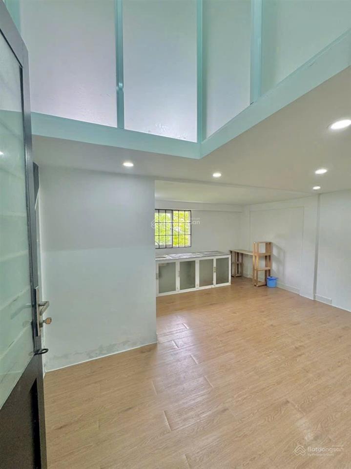 Nhà xã hội định hòa, lầu 1 ,bao sổ hồng 590 triệu, sài gòn mua được. nhận ký gửi 10 ngày bán xong