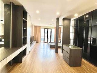 Khí chất của tổ ấm này sẽ khiến bạn phải lòng ngay lập tức! bán nhà ngọc thuỵ, 64m2, gara thang máy