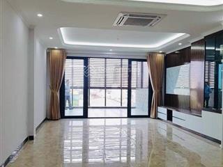 Building  phố hoàng cầu  7 tầng thang máy  ô tô tránh đỗ  kinh doanh