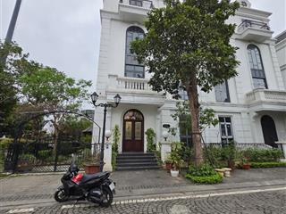 Biệt thự thạch bàn lakeside  long biên  lô góc  vỉa hè rộng  oto tránh đỗ  thang máy
