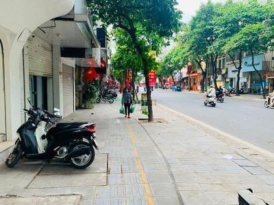 Mặt phố huế hai bà trưng lô góc 120m2 mt 5m vỉa hè rộng xây building