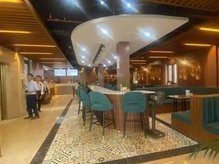 Toà nhà phố nguyễn hoàng  280m2  8 tầng thang máy  mt 11m  nội thất nhập khẩu  dt ổn định