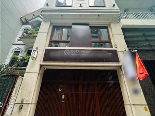 Toà apartment  phố liễu giai  100m2  mt 5,5m  pccc  dòng tiền ổn định