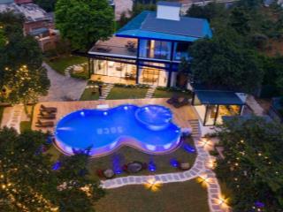 Bán villa tại vân hoà  ba vì  hà nội  2150m2  hồ bơi  khuôn viên đẹp  thiết kế hiện đại