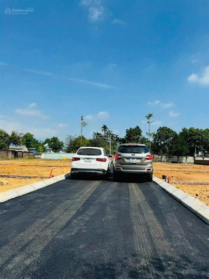 Bán đất nền hòa lạc tại lập thành đông xuân quốc oai 11 lô 2 ô tô đỗ cửa đón sóng metro 2xtr/m2