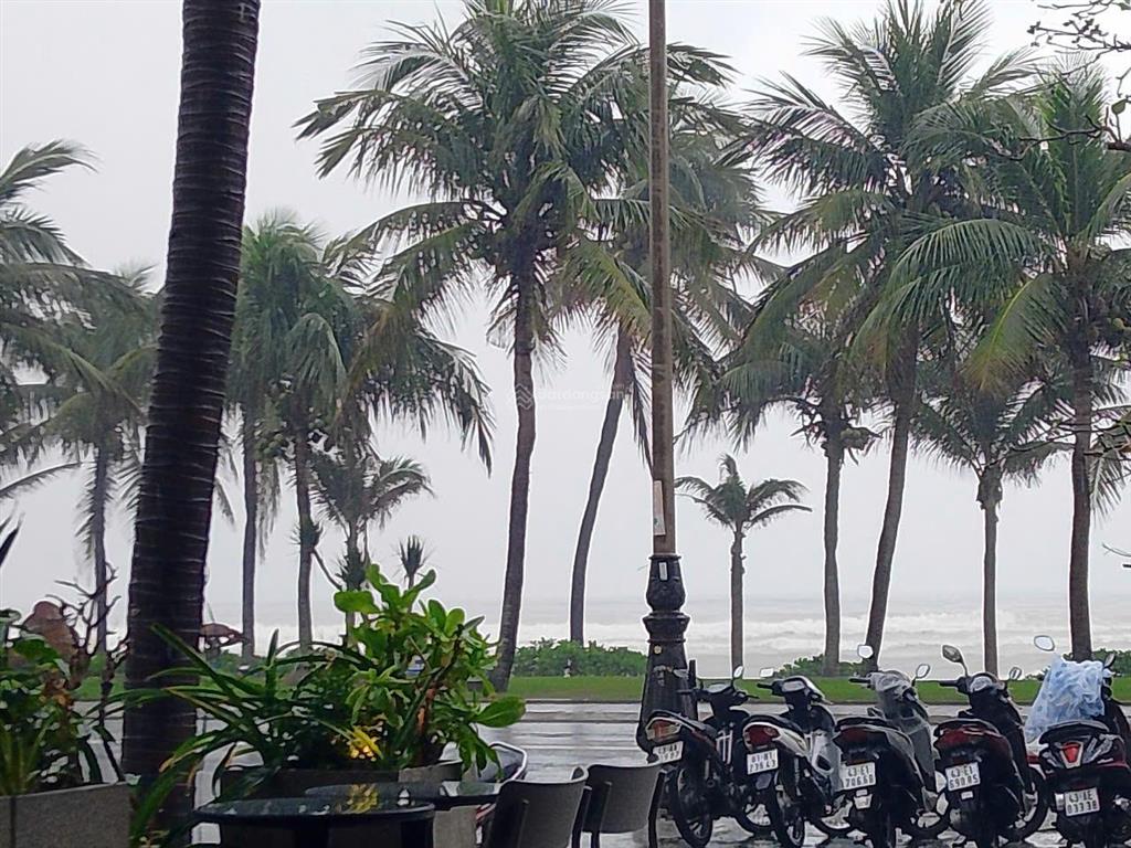 Chính chủ chào bán khách soạn 4 sao đang có danh thu 250tr môi tháng