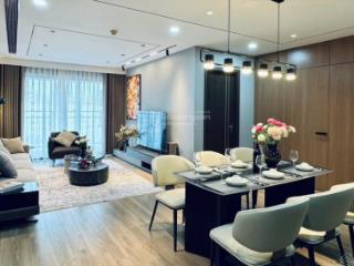 Chính chủ gửi bán căn hộ 140m thăng long no1 tầng trung view hồ thanh xuân cực đẹp