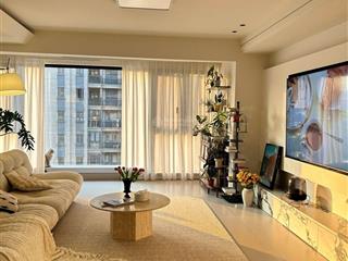 Cực hiếm! bán căn duplex siêu đẳng cấp  vinhomes metropolis liễu giai 200m2  dòng tiền 1.4 tỷ/năm