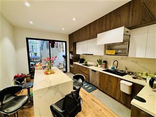 Hiếm bán nhà ngõ 279 đội cấn  gần phố  gara ô tô  50m2 6 tầng 4.6m mặt tiền 21 tỷ thông sàn