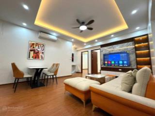 Chị gái nhờ bán căn lô góc chung cư 17t11 nguyễn thị định  khu trung hòa  nhân chính 96m2  7 tỷ