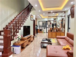 Bán nhà phân lô 2 mặt ngõ ô tô tránh phố đào tấn  70m2  5 tầng  5.5m mặt tiền  28.5 tỷ gần phố