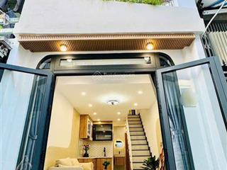 Cô chú lớn tuổi nhà bán căn nhà dt 30m2 / 3ty1,shr, p12, gò vấp ,nhà mới , đã hoàn công, hẻm oto