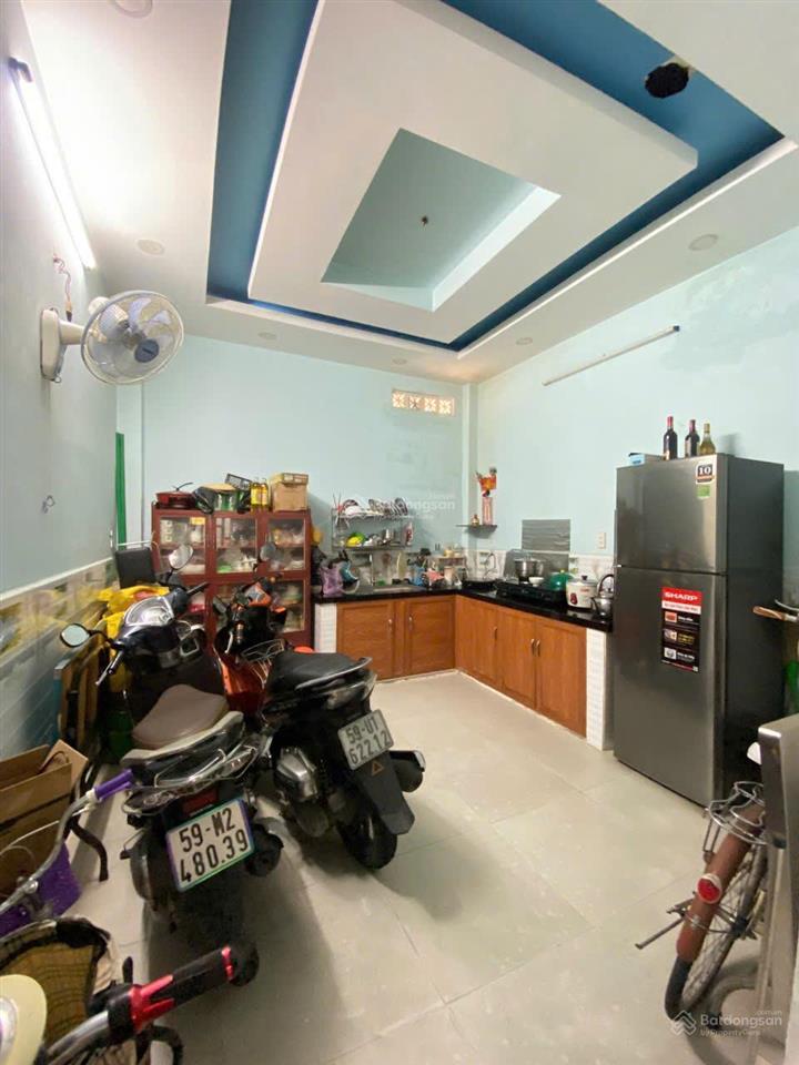 Nhà 4 tầng ngay khu lê đại hành (3.75x10)m | dọn vào ở liền