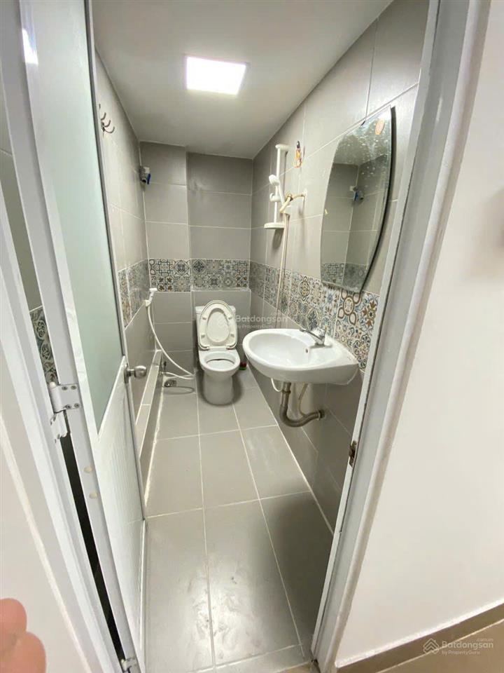 Nhà mới vào ở liền  âu cơ (4.6x6.5)m | hẻm xe tải đậu trước nhà