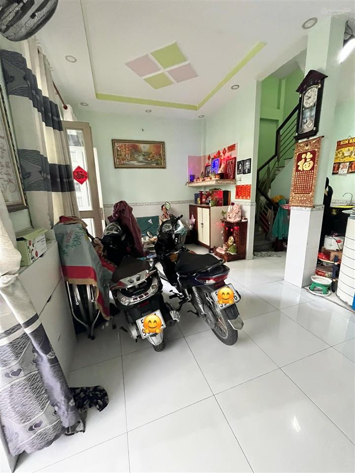 Bán nhà 3 tầng 3pn, hẻm ô tô đường số 8 p. linh xuân