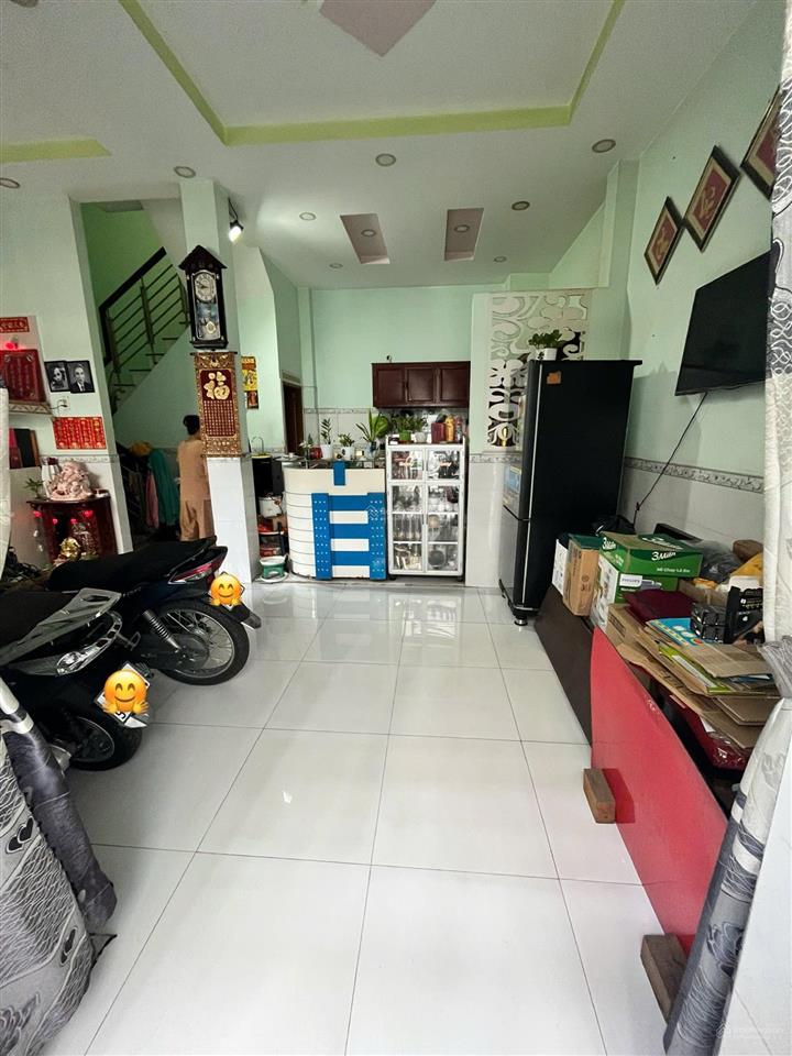 Bán nhà 3 tầng 3pn, hẻm ô tô đường số 8 p. linh xuân
