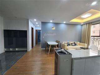 Vợ chồng e cần bán nhanh căn hộ 2pn tòa 60b nguyễn huy tưởng  dt 55m2   0988 246 *** xem nhà