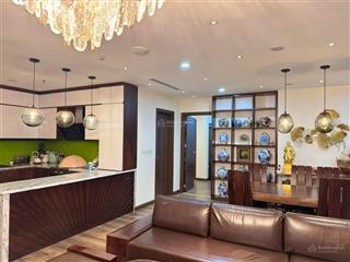 Chính chủ bán nhanh căn hộ toà sky city towers 112m2  nhà ban công đông bắc  giá 9.8tỷ 0988 246 ***