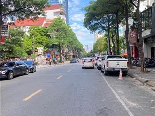 Bán nhà mặt phố trung hoà 135m x 6 tầng thang máy, mt 6m  vỉa hè  kinh doanh  giá 85 tỷ